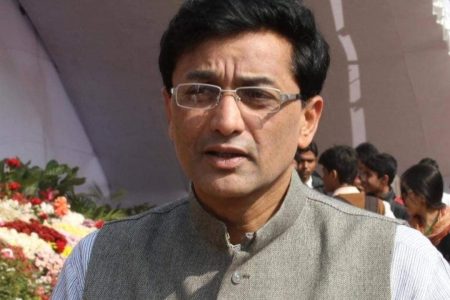 डॉ अजय ने कराया 2 लाख 15 हजार का टीएमएच बिल माफ