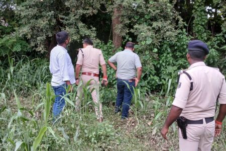 नवादा में आग लगाने की घटना को लेकर पुलिस ने आरोपियों की शुरू कर दी धर पकड़