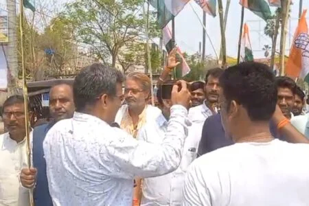 पलायन रोको रोजगार दो के मुद्दे पर कांग्रेस की पैदल यात्रा